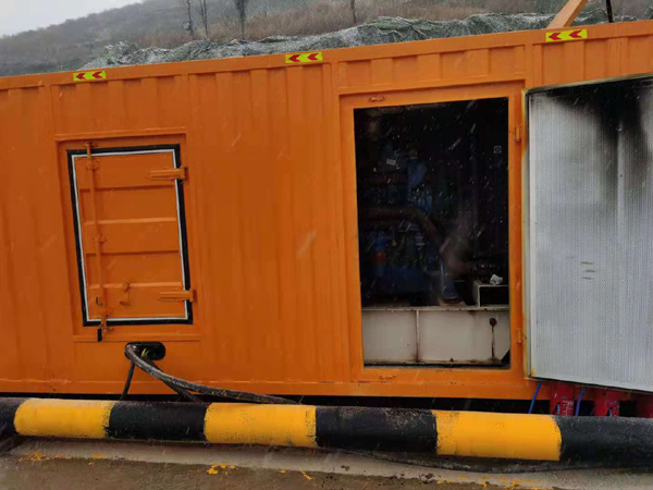 垦利发电车出租-应急柴油发电机组选什么样的比较好？