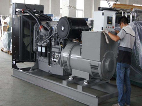 垦利柴油发电机组和储能设备配合使用的案例