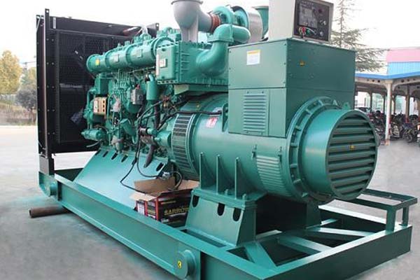 垦利工厂发电机应急发电中如何优化燃油储备管理？